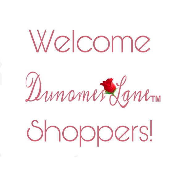 Meet your Posher, Erica - Picture 1 of 3